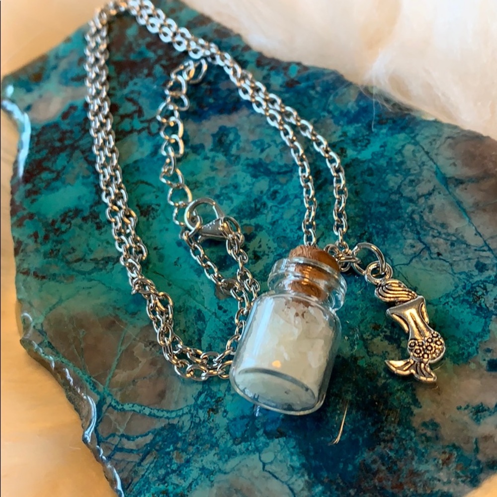 SALE!!! 🍰2/$40🍰 Mermaid and bottle necklace glow in the dark. #3